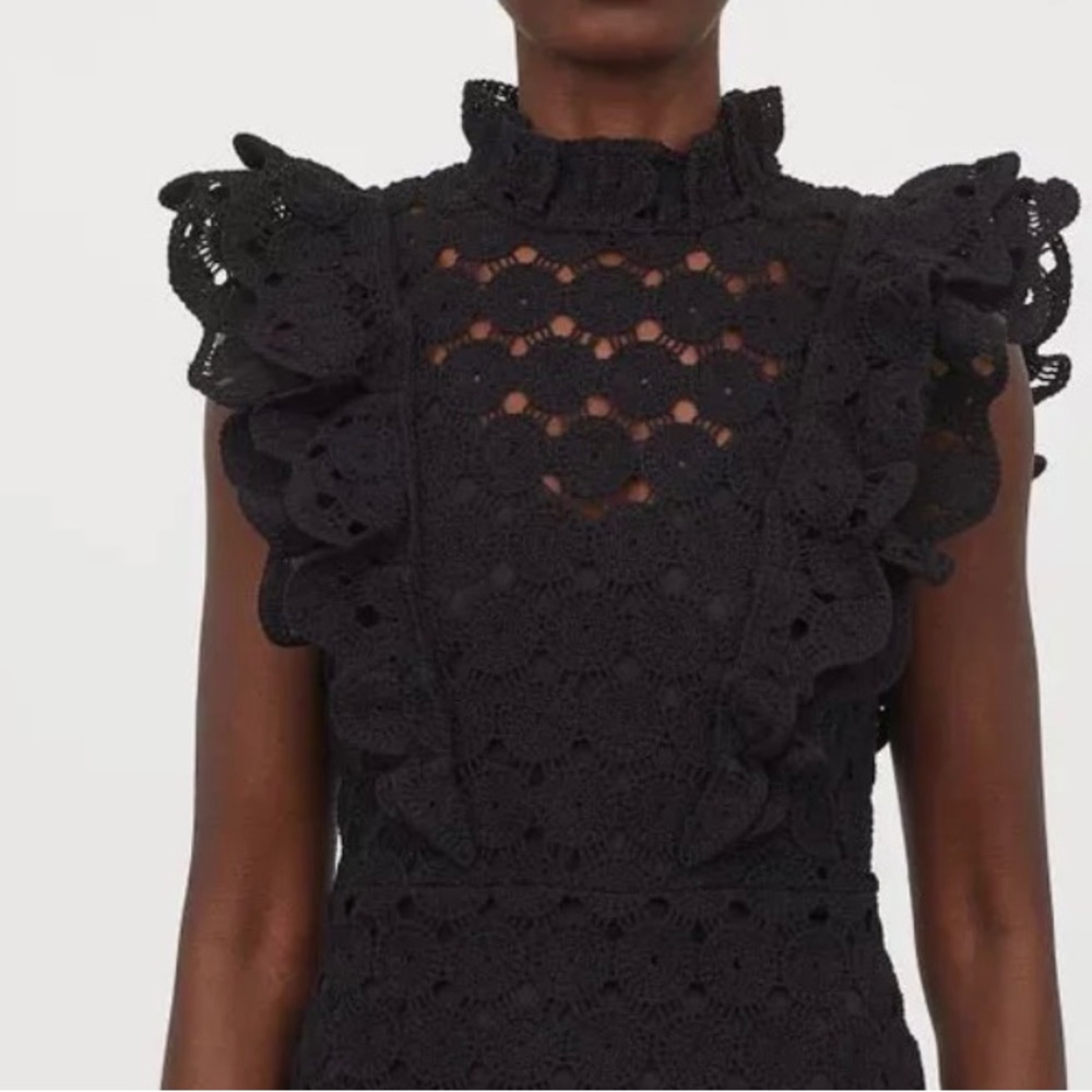 H&M Crocheted Flounce Trimmed Lace Open Work Peplum Top